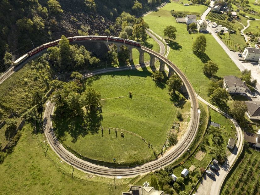 伯爾尼納快車 Circular Viaduct