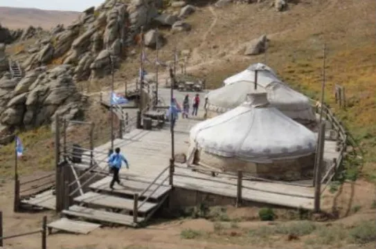 十三世紀文化風情園區