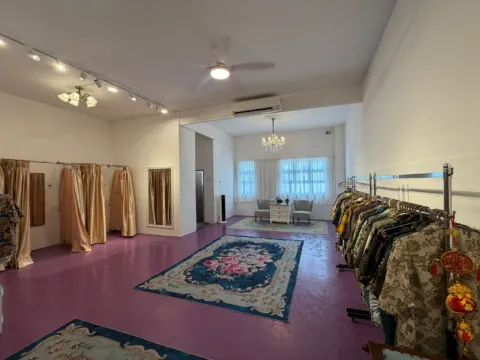 小娘惹服裝漫游馬六甲古城