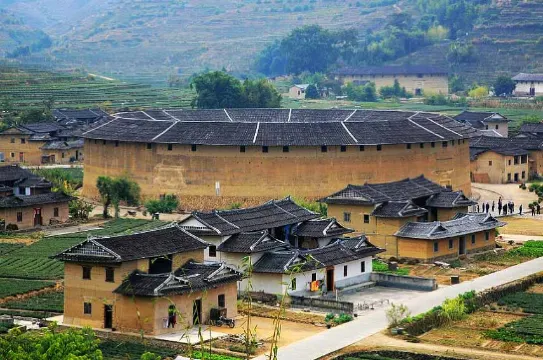 華安大地土樓群