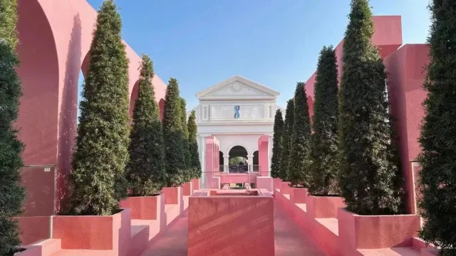 8號倉流溪河奧萊小鎮