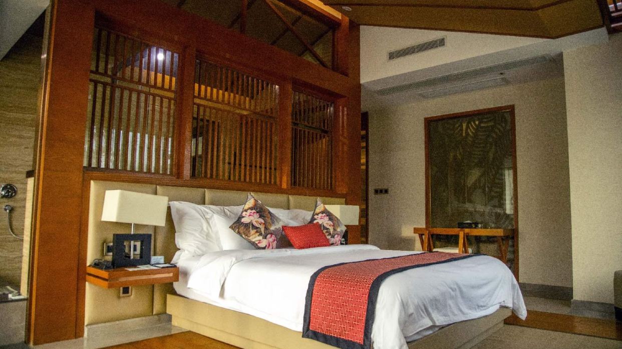 鶴鳴洲櫻花溫泉