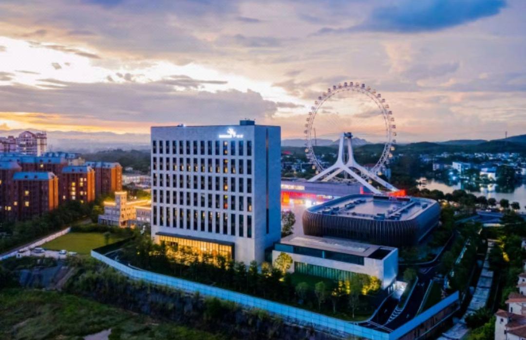 清遠美林湖哥弟酒店