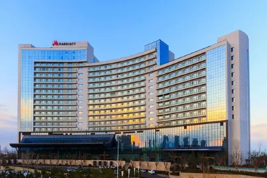 煙台鑫廣萬豪酒店