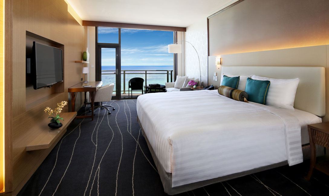 Dusit Thani Guam Resort - Ocean Front