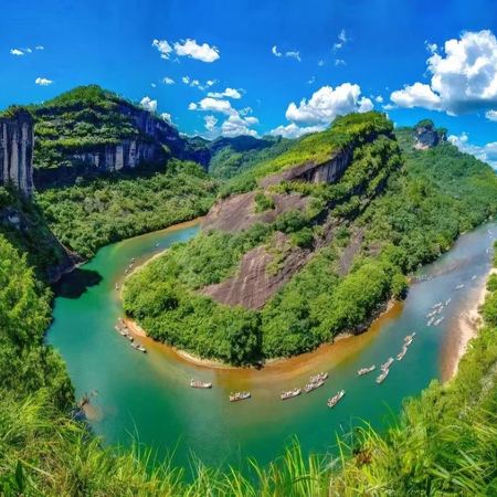 【5鑽】【玩轉福建4大世遺】華安土樓、廈門、武夷山、泉州6天高鐵之旅  華安土樓之王二宜樓、廈門(世遺鼓浪嶼、中山路步行街)、雙世遺武夷山、新晉世遺泉州(《黑神話˙悟空取景地》開元寺雙塔、蠔宅蟳埔村