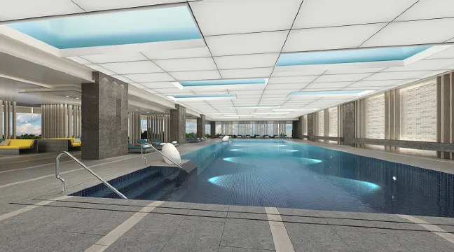 Le Méridien 酒店室内恒温泳池