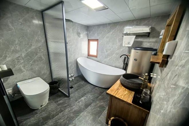 西烏乞亞鄂溫克撮羅子酒店