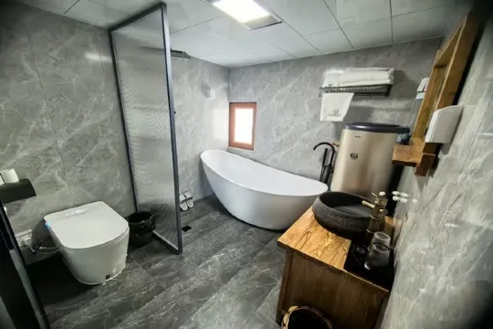 西烏乞亞鄂溫克撮羅子酒店