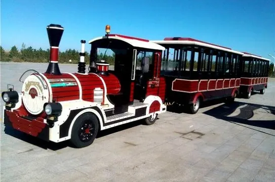 庫布其七星湖旅遊區~乘坐沙漠觀光小火車