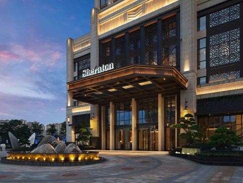 《嘆靚酒店》保證入住國際品牌~Sheraton新興筠城喜來登酒店+Pullman佛山順德鉑爾曼酒店 【酒店豐富自助晚餐】【金箔牛乳燕窝粥水火鍋】美食節目推介餐廳【廣府精緻粵菜】新興美食純玩3天團