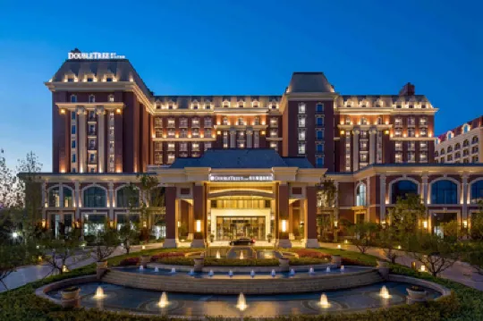 東方影都希爾頓逸林酒店