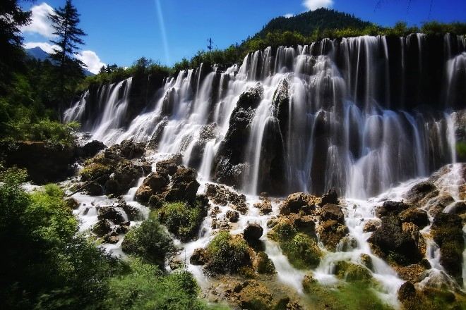 九寨溝-諾日朗瀑布