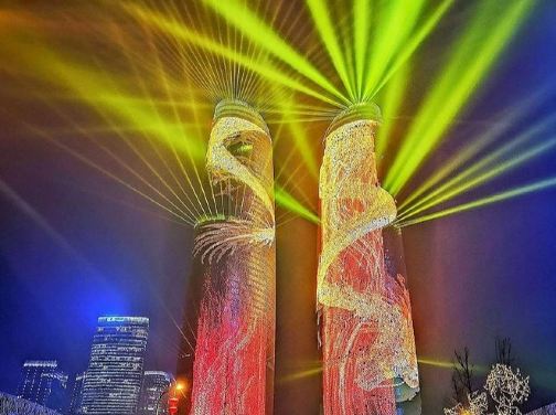 【5鑽】潮玩成都City Walk美食休閒4天團 大熊貓繁育研究基地、武侯祠博物館、東郊記憶、寬窄巷子、錦里、夜遊雙子塔、人氣春熙路及潮流太古里、打卡IFS巨型大熊貓雕塑、成飛航空主題教育基地 【5鑽】潮玩成都City Walk美食休閒4天團 大熊貓繁育研究基地、武侯祠博物館、東郊記憶、寬窄巷子、錦里、夜遊雙子塔、人氣春熙路及潮流太古里、打卡IFS巨型大熊貓雕塑、成飛航空主題教育基地