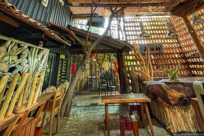 新源隆原木咖啡館