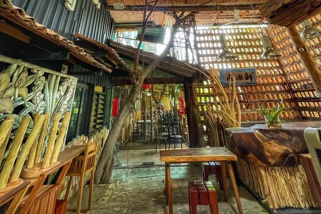 新源隆原木咖啡館