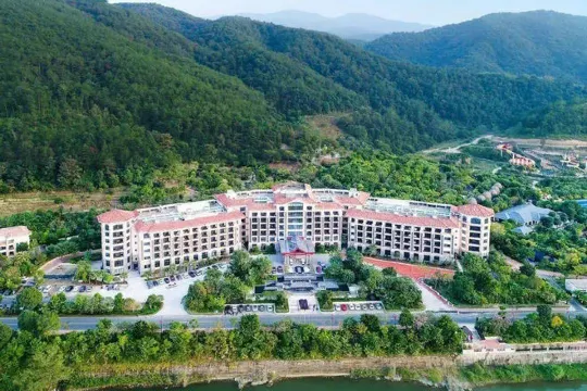 永定天子溫泉瓏泊灣大酒店