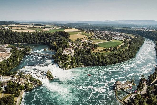 萊茵河瀑布