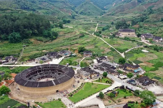 華安大地土樓群