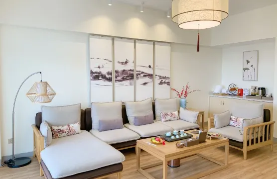 月泉湖居溫泉度假酒店