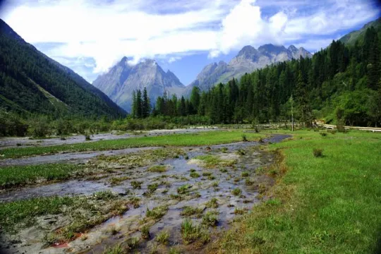 「東方阿爾卑斯」四姑娘山