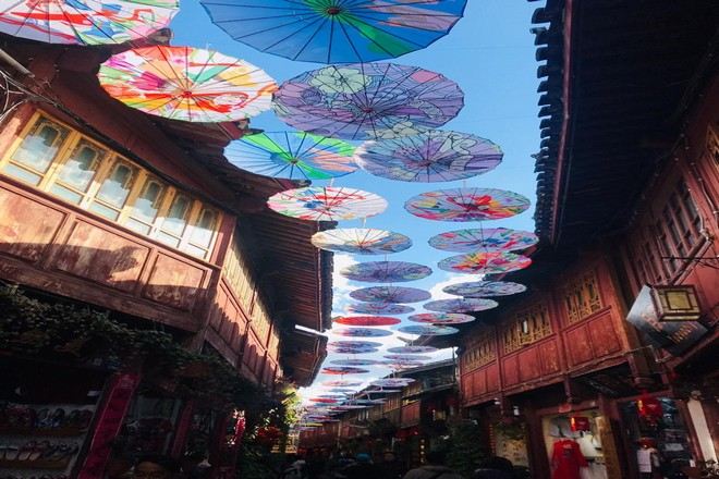 麗江古城內街@OPS 提供