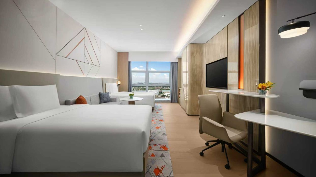 中山火炬高新區皇冠假日酒店 