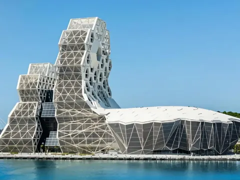 高雄新地標流行音樂