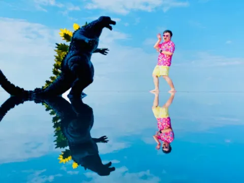 「大馬」天空之鏡