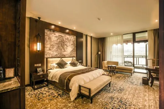 登封中州華鼎酒店