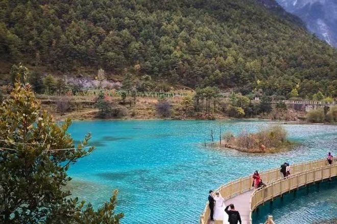 藍月谷木棧道步道