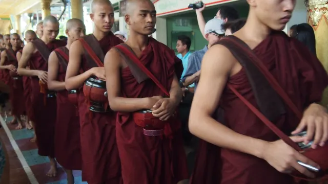 佳克溫佛經教育廟(布施)