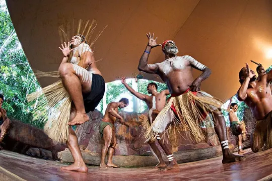 熱帶雨林區 民族表演