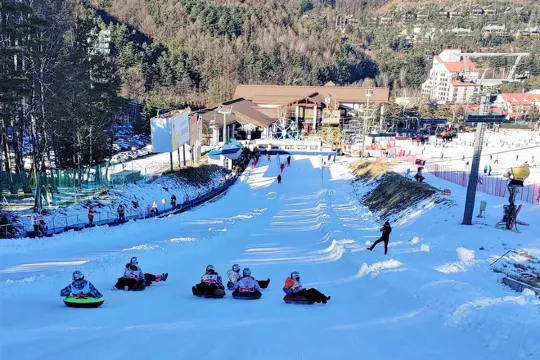 High1滑雪場