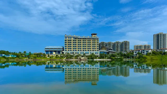 鶴山天麓湖碧桂園酒店