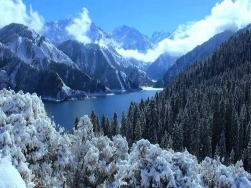 天山天池風景區