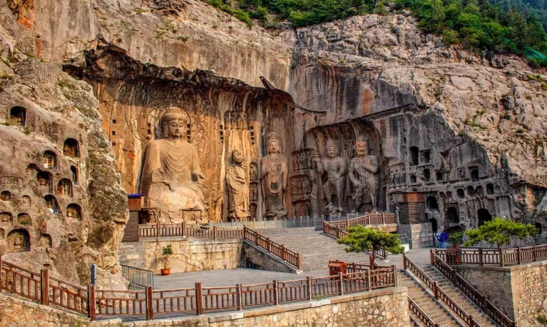 龍門石窟