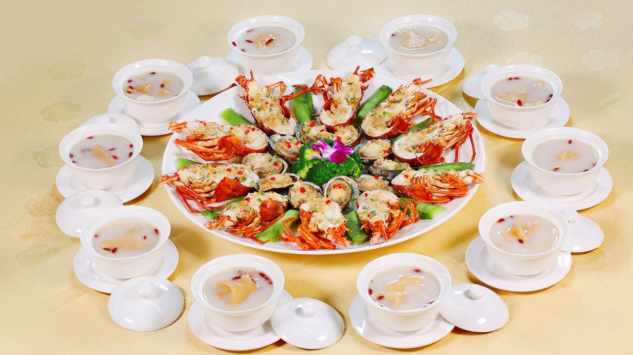 位上龍蝦鮑魚花膠響螺豪門宴