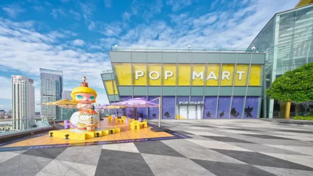 曼谷Pop Mart 全球最大旗艦店