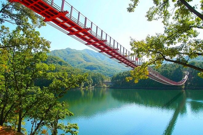 馬場湖水吊索橋