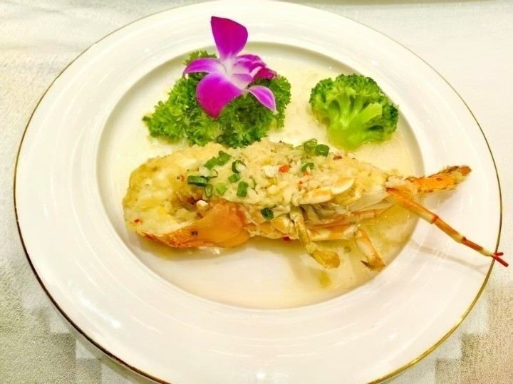 蒜蓉開邊蒸小青龍(位上)