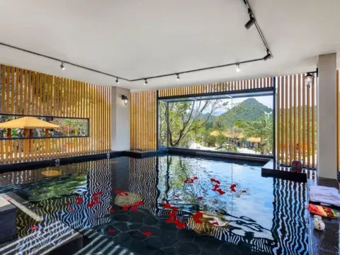 英德積慶裏仙湖酒店