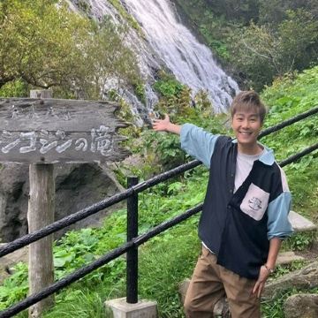 春の北海道 擁抱自然7天之旅   3晚露天風呂溫泉酒店、層雲峽(大雪山國立公園、夫妻瀑布)、「世界自然遺產」知床半島~知床瀑布、硫磺山、十勝牧羊の家~牧羊犬綿羊Show、池田葡萄酒城、屈斜路湖