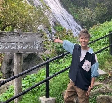 春の北海道 擁抱自然7天之旅   3晚露天風呂溫泉酒店、層雲峽(大雪山國立公園、夫妻瀑布)、「世界自然遺產」知床半島~知床瀑布、硫磺山、十勝牧羊の家~牧羊犬綿羊Show、池田葡萄酒城、屈斜路湖