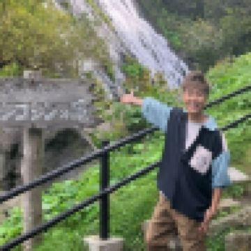 春の北海道 擁抱自然7天之旅   3晚露天風呂溫泉酒店、層雲峽(大雪山國立公園、夫妻瀑布)、「世界自然遺產」知床半島~知床瀑布、硫磺山、十勝牧羊の家~牧羊犬綿羊Show、池田葡萄酒城、屈斜路湖