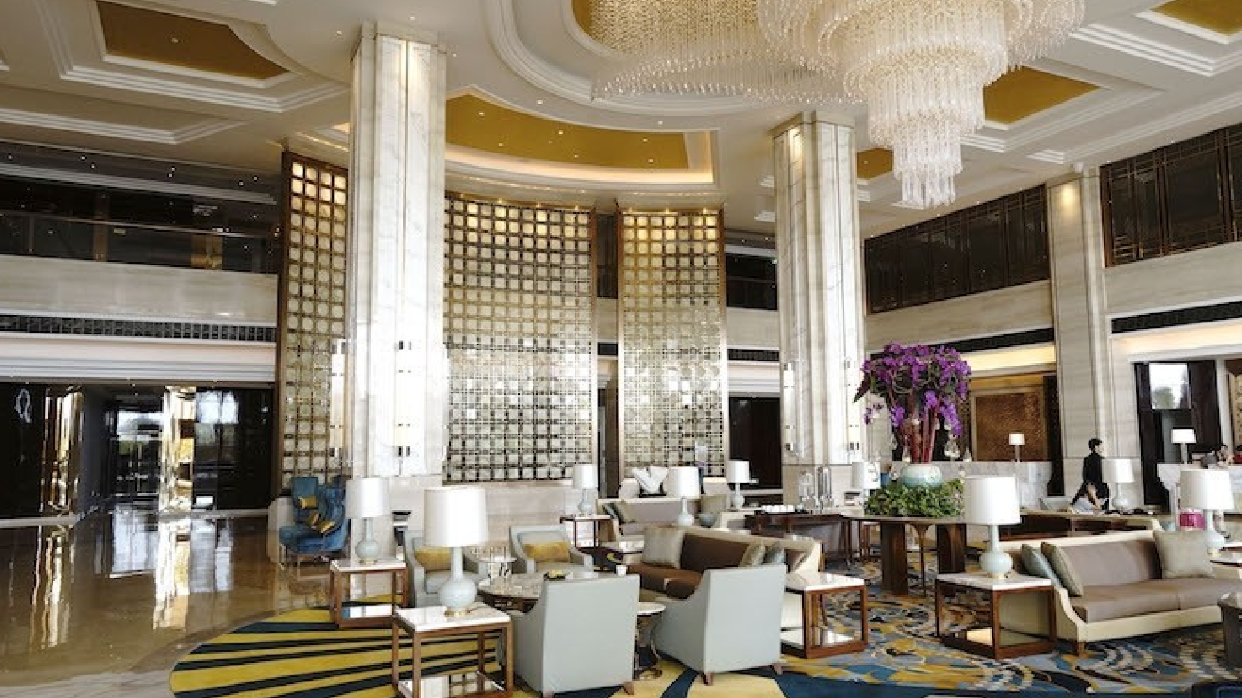 增城保利皇冠假日酒店