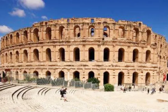 埃爾杰姆羅馬競技場