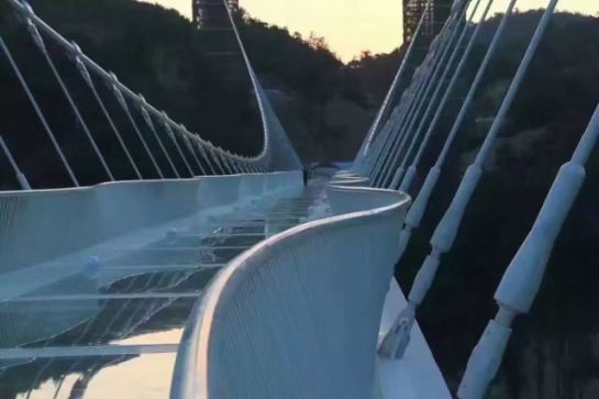 大峽谷~雲天渡玻璃橋