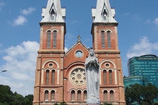 紅教堂(聖母大教堂)