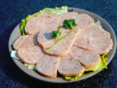 享用農家生態小火鍋